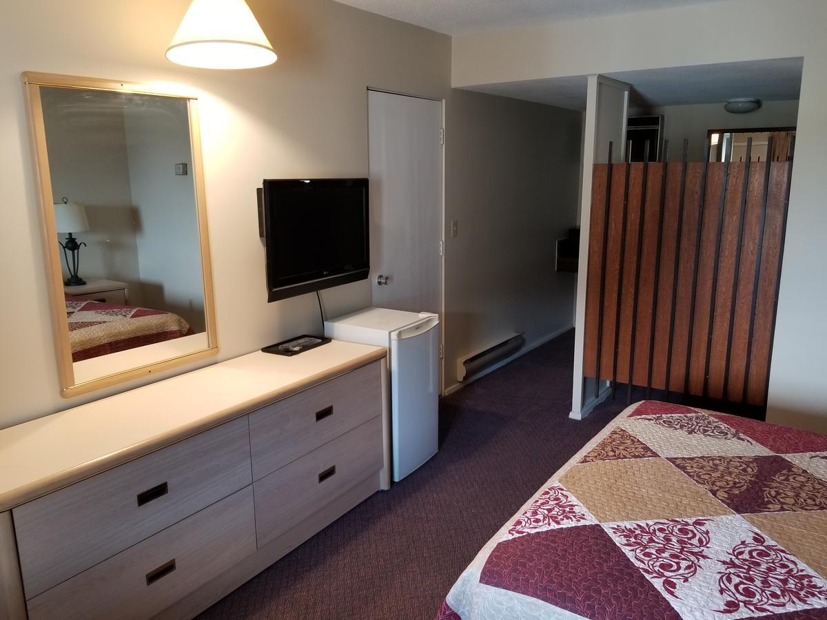 Slumber Lodge Williams Lake Ngoại thất bức ảnh