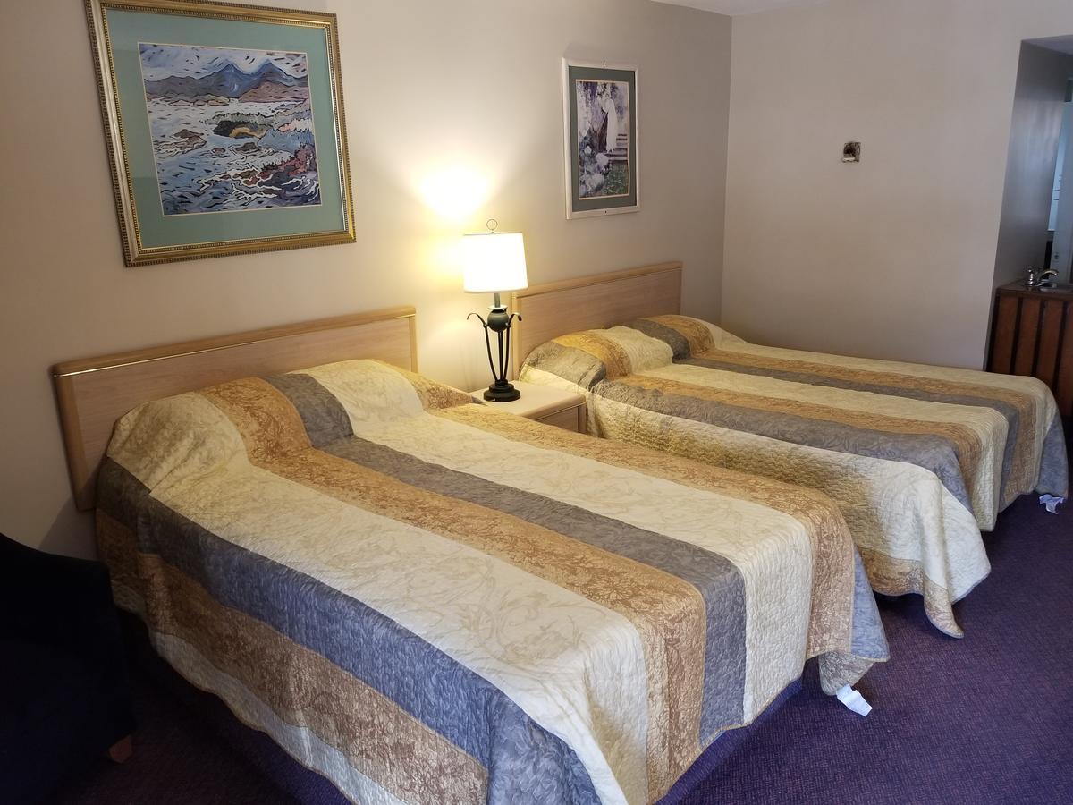 Slumber Lodge Williams Lake Ngoại thất bức ảnh